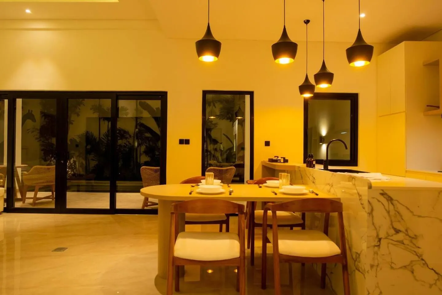 Luxury 3Br Villa In Seminyak