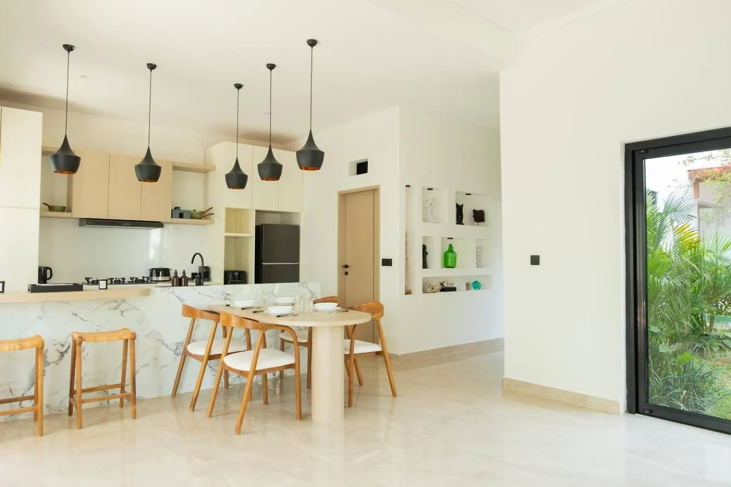 Luxury 3Br Villa In Seminyak Indonesia