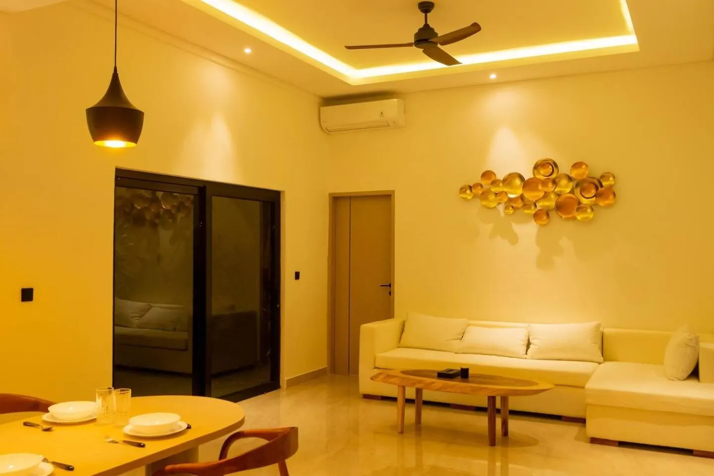 Luxury 3Br Villa In Seminyak Indonesia