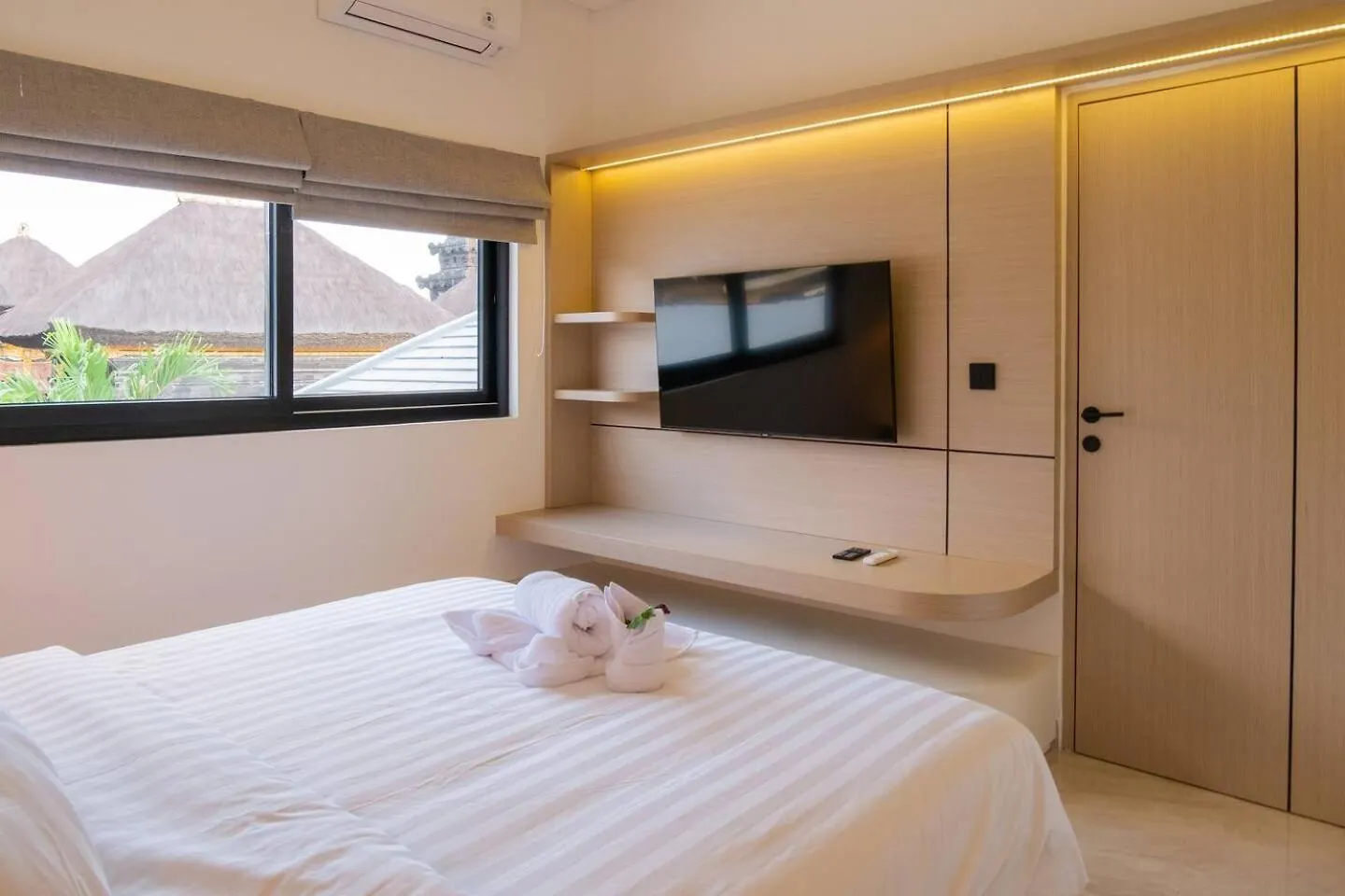 Luxury 3Br Villa In Seminyak 0*,